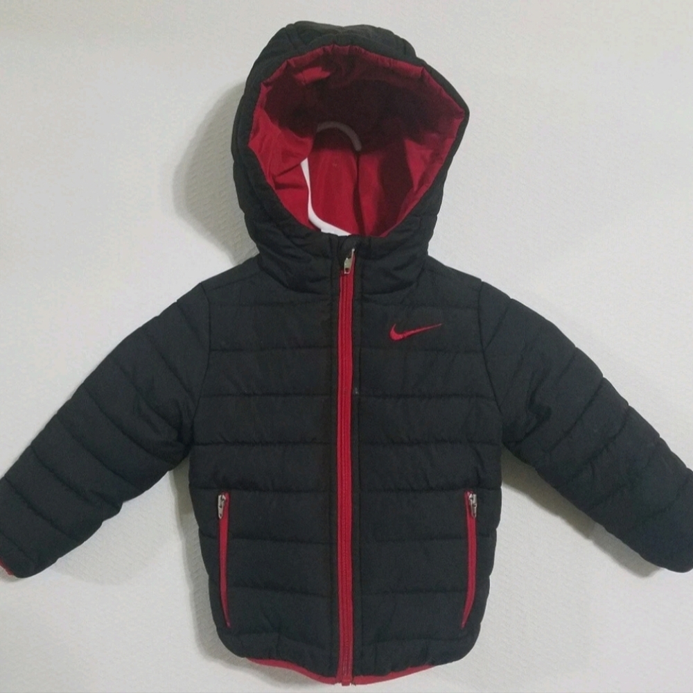 Nike Essentials 2T Insulated Toddler Boys Puffer Coat Jacket Excellent